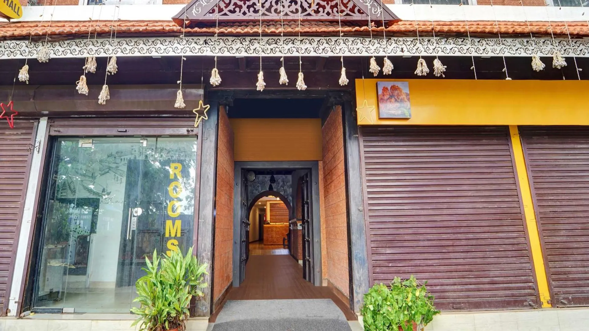Hotel O Calvathy Road Near Fort Kochi